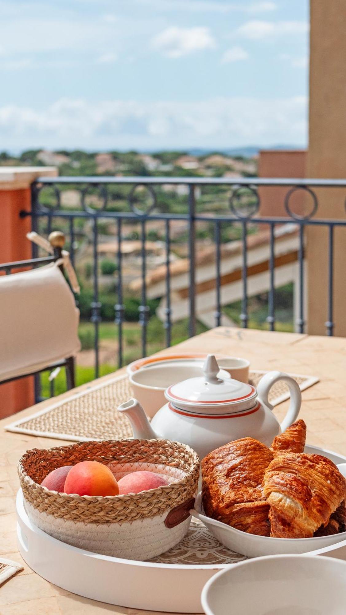 Les Cigales, Superbe Vue - Golfe De Sainte-Maxime Appartement Buitenkant foto