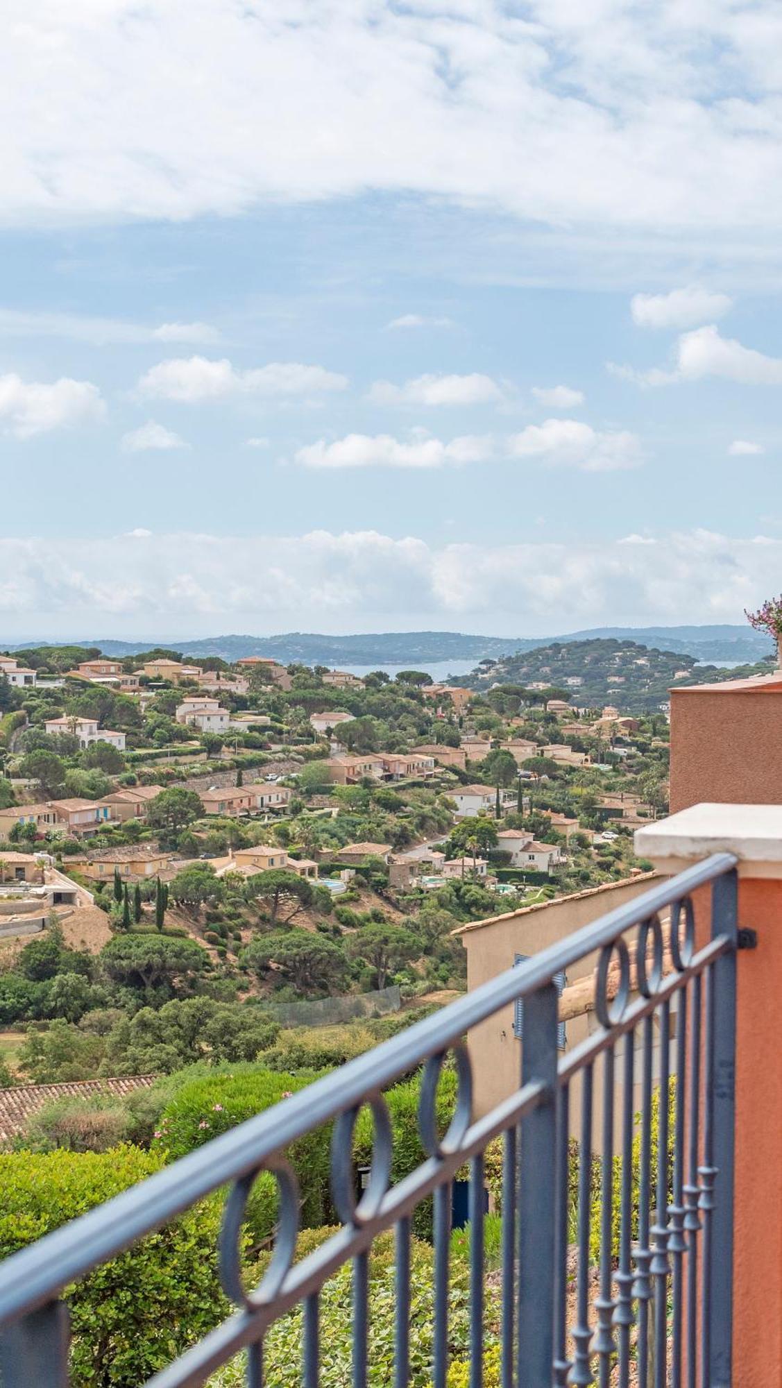 Les Cigales, Superbe Vue - Golfe De Sainte-Maxime Appartement Buitenkant foto